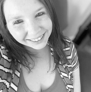 Meet your Posher, Kaci